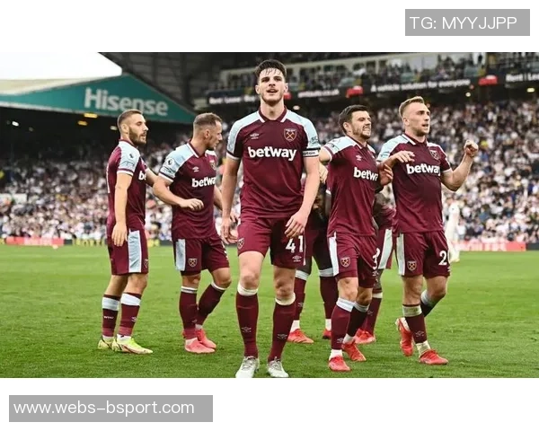 埃弗顿女足迎战西汉姆女足争夺英超联赛关键三分